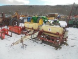 IH 56 4 Row Planter, Dry Fertilizer, Row Markers, Original