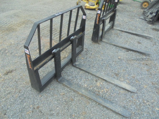 New Tomahawk SSL 42" Pallet Forks