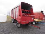 Miller Pro 5100 Forage Wagon, Tandam Axle