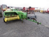 John Deere 336 Baler w/ Kicker