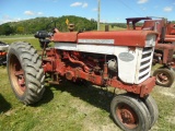 Farmall 460 Gas, Excellent 15.5-38 Tires, Fast Hitch, Power Steering, Runs