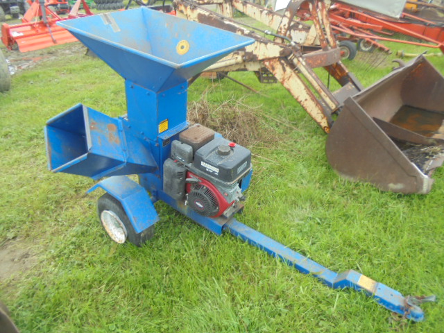 Yard Shark Gas Power Chipper Proxibid