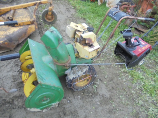 John Deere 832 Snowblower, Gas Powered