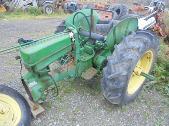 John Deere 420W Parts Tractor