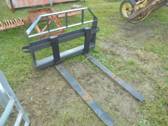 Titan 48" Pallet Forks