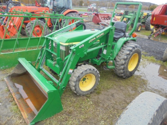 John Deere 790 Compact w/ 419 Loader, R4 Tires, Gear Drive, ROPS, Nice Trac
