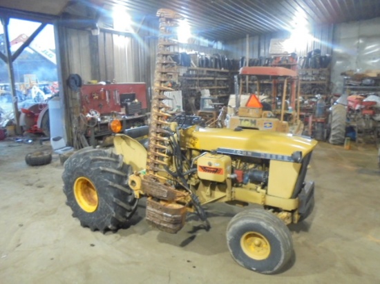 John Deere 1010 Utility w/ Triumph Hydraulic Sicklebar Mower