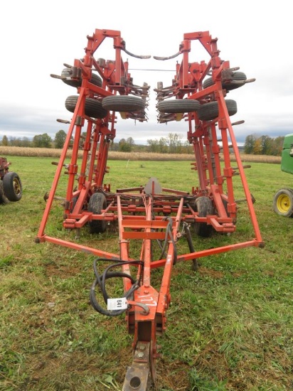 Deutz-Allis 1400 Field Cultivator w Packer Hitch