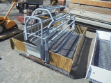 Hog Farrowing Crate