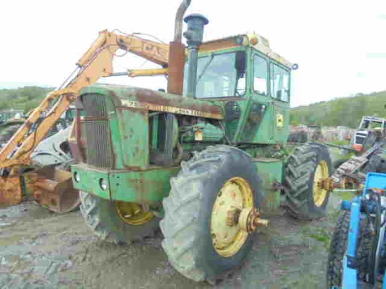 John Deere 7520 w/ 3pt & Pto, Excellent Matching 18.4-34 Tires w/ Hubs, Run