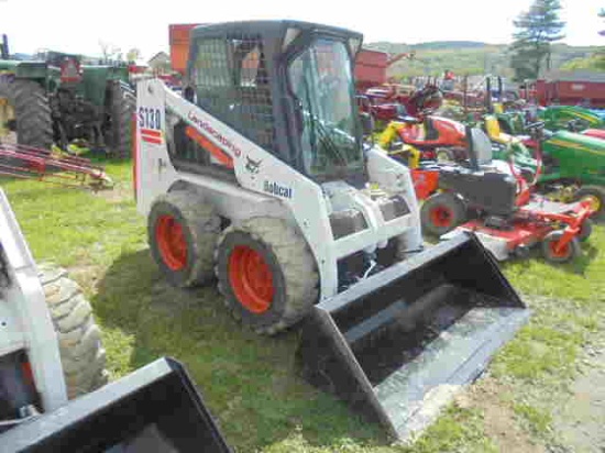 2004 Bobcat S130 SSL, Cab w/ Heat, Aux Hydraulics, 1613 Hours, Hand & Foot