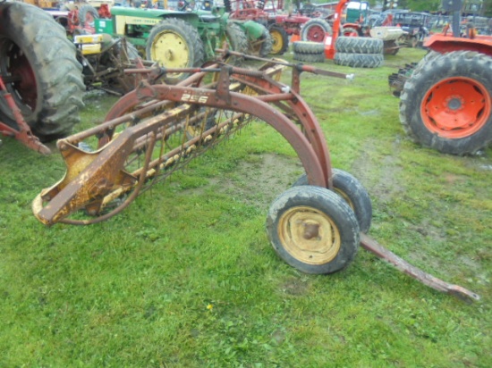 New Holland 356 Dolly Wheel Rake