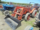 Kubota M6040 w/ LA1153 Loader, Shuttle, Remotes, SSL QA Bucket, AG Tires, 1