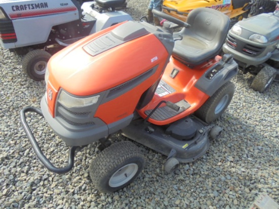 Husqvarna YTH2348 Riding Mower, Runs & Looks Good, Doesn?t Move AS-IS