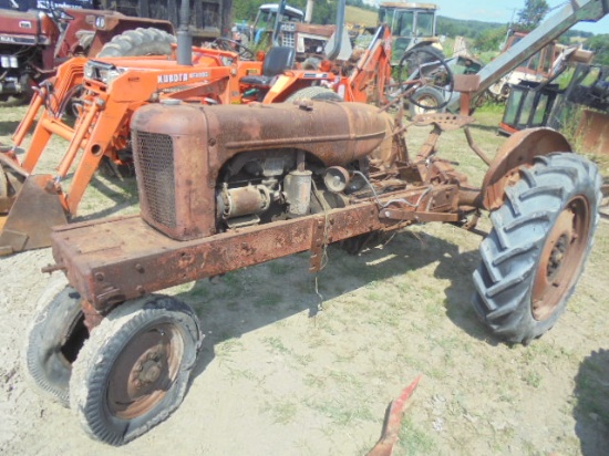 Allis Chalmers RC Antique Tractor, Not Running, Engine Is Loose, AS-IS