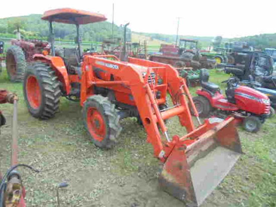 Kubota M4900 w/ LA1002 Loader, 4wd, 2266 Hours, ROPS Canopy, Remotes, Very