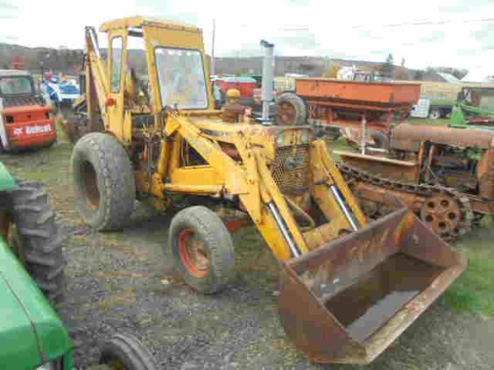 Case 530 Backhoe Diesel Cab Runs Operates But Far From New Sat 15 Yea Heavy Construction Equipment Loaders Backhoe Loaders Online Auctions Proxibid