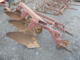 International Fast Hitch 3x Plow w/ Coulters