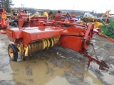 New Holland 273 Square Baler w/ 54A Kicker