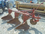 Massey Ferguson 43 3pt 3x Plow w/ Coulters, Nice Shape