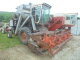 Gleaner M2 Combine w/ 12' Grain Head, Diesel, Runs & Drives Good, 2727 Engi