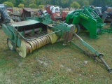 John Deere 24T Square Baler