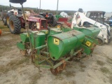 John Deere 1240 4R Corn Planter