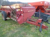 New Holland 305 Manure Spreader, Working Condition, Farmer Just Bought A Ne