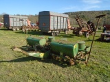 John Deere 1240 Planter, 4 Row