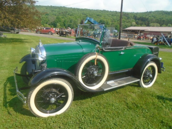 1929 Ford Model A Antique Car, Has A Removeable Top In Office, Rumble Seat,