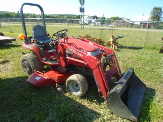 Massey Ferguson GC2300 4wd Compact Tractor w/ Loader & 54" Mid Mount Mower,