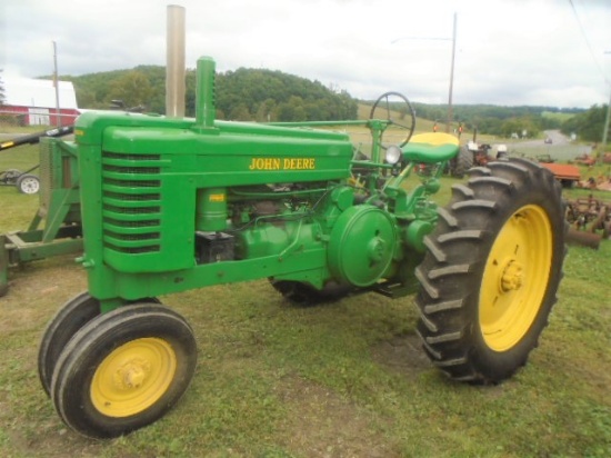 Large Farm & Construction Equipment Auction