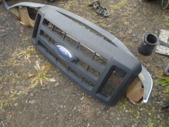 Ford F350 Super Duty Front Grill & Bumper