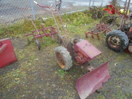 Simplicity Walk Behind w/ Blade & Cultivator