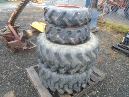 Set Of Tires & Rims Off Of A Kubota B21, 15x19.5 R4 Rears, 7x14 Ag Fronts