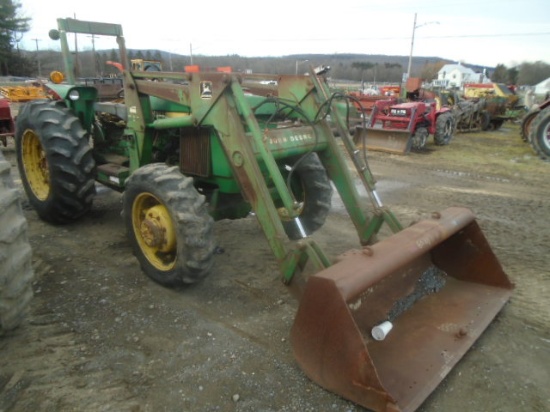 John Deere 2350 4wd Tractor w/ 245 Loader, ROPS, Remotes, 16.9-30 Tires, St