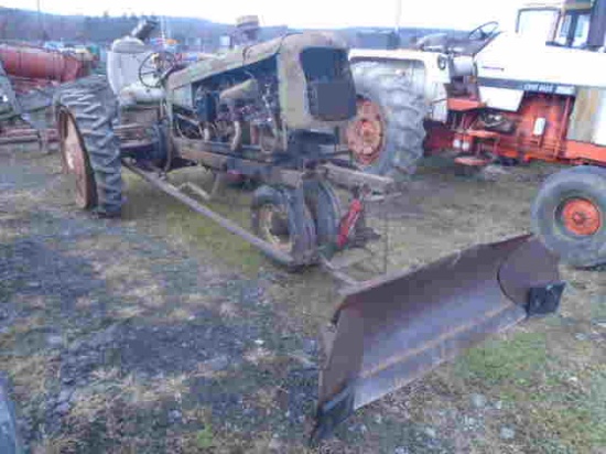 Oliver 70 w/ V8 Chevy Motor, Front SnowPlow, Runs Nice, Automatic Transmiss