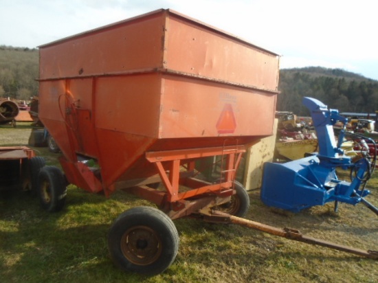 Killbros 350 Gravity Wagon On New Holland Gear, Bin Extensions, Nice Origin