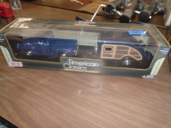 American Classics Truck & Camper Toy