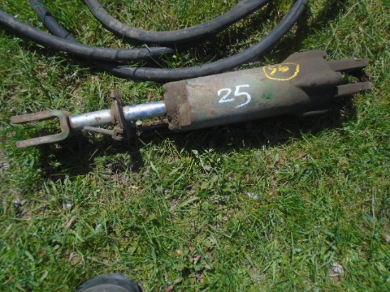 John Deere Hydraulic Cylinder