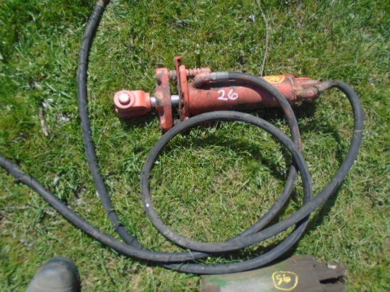 Case Cylinder w/ Hoses