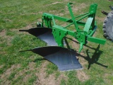 John Deere 2x 3pt Plow