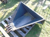 Tomahawk Stump Bucket