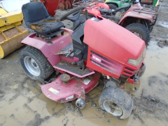 Toro Wheelhorse 267H Riding Mower, 1231 Hours, Kohler Command V Twin Motor