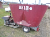 Jaylor A100 TMR Feed Mixer Wagon, Gas Powered, Runs & Works Good, Forward &