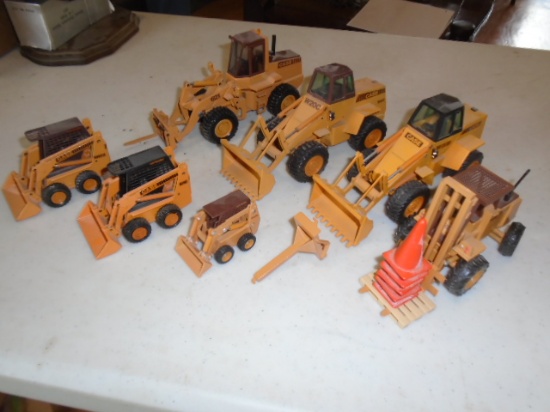 Case Loader, Skid Steer, Forklift Lot