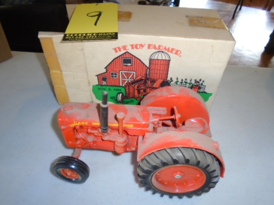 Case 500 Diesel 1/16 Toy Farmer 1985