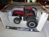 Case IH MX270 w/ Triples, Collector Edition, 1/16 Ertl