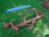 Case 730 / 830 Wide Front End w/ 4 Bolt Cast Hubs, Good Shape Not All Welde