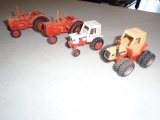 (2) 1/32 Case 500, 1/64 70 Series Case & 1/64 Custom 2470